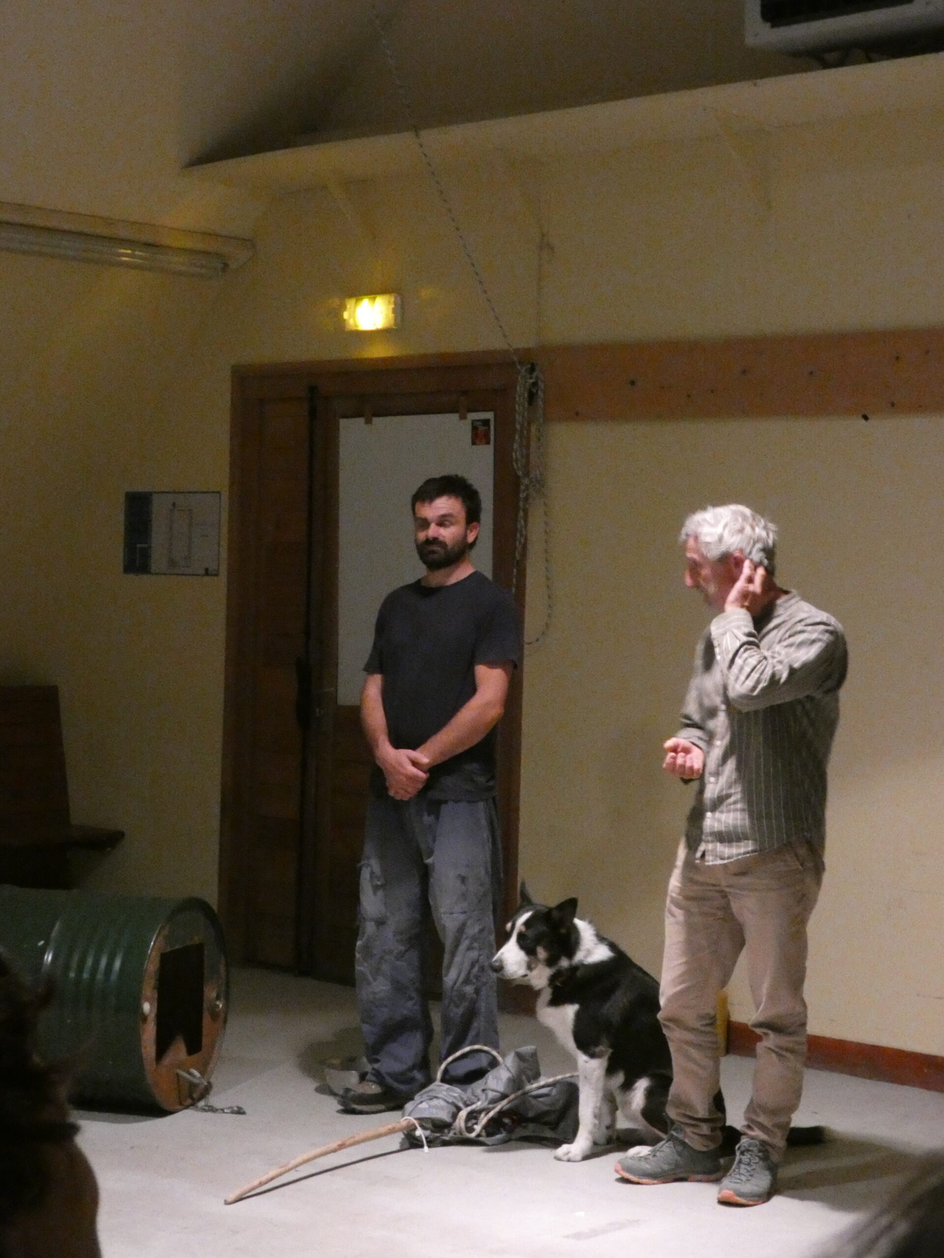 Représentation de la pièce de théâtre “Garder” à l’Ogival
